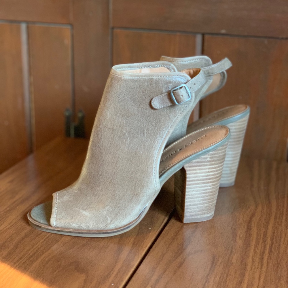 Lucky Brand Tan Booties